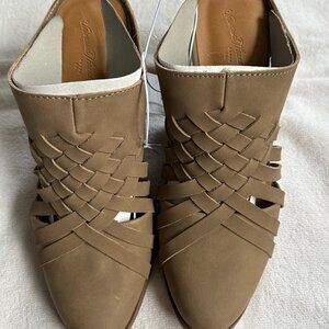 Chic Brown Formal Open-Back Slip-On Heels – Universal Thread